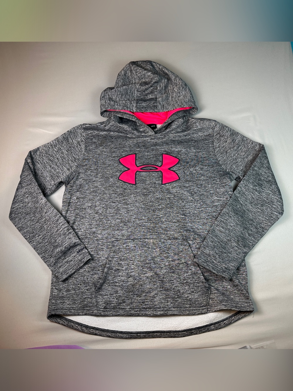 Under Armour Storm Women’s Gray Heather Hoodie Sweatshirt Hot Pink Logo